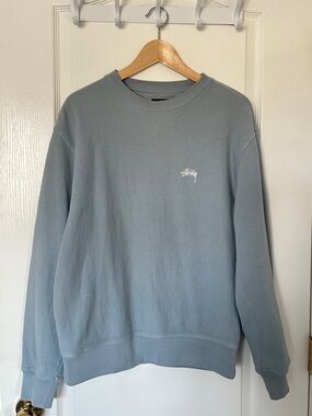 Stussy Women's Crewneck Sweatshirt in Dusty Blue